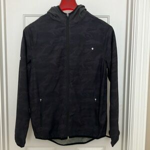 Vuori Outdoor Trainer Shell Jacket